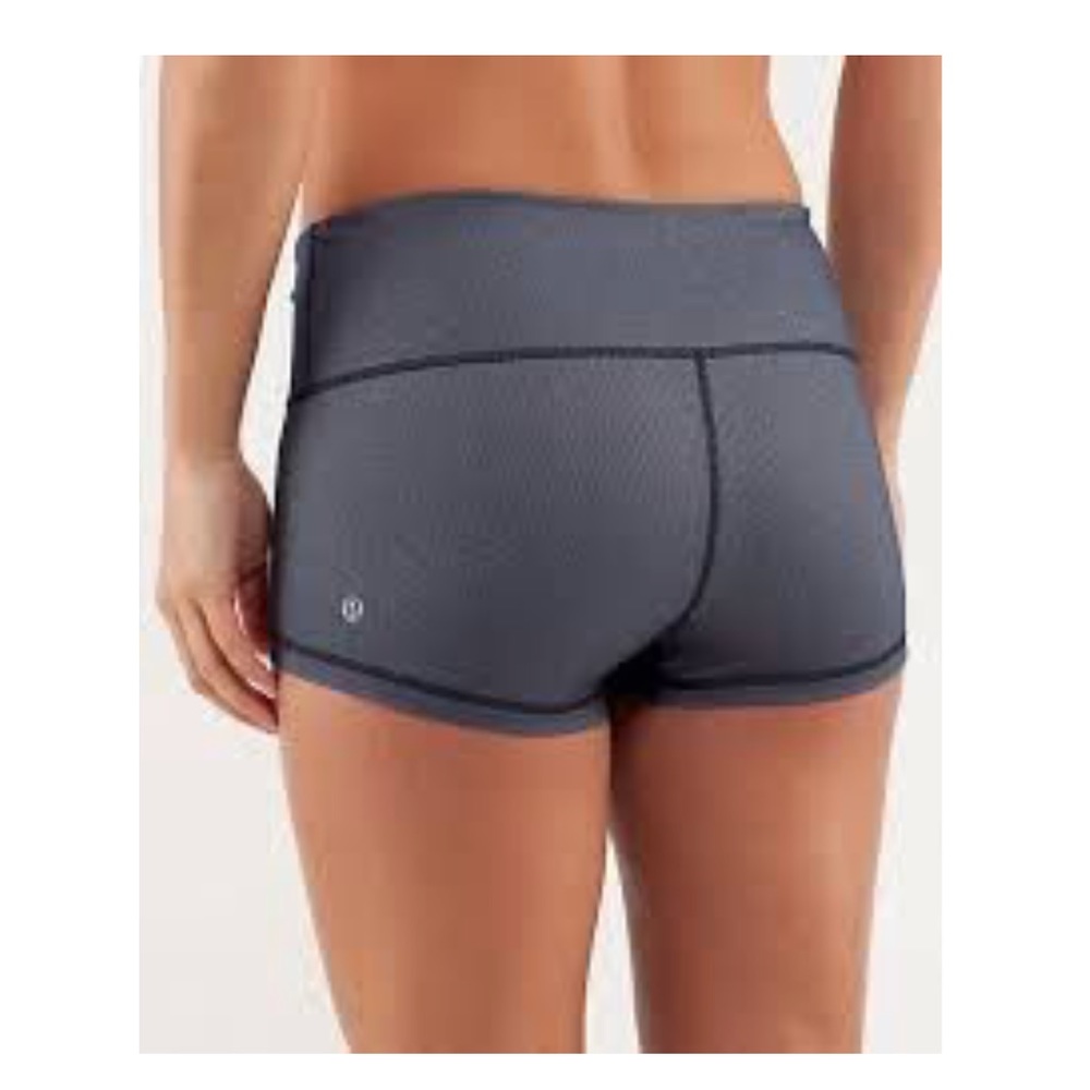 Lululemon Gray Shorts Size 4